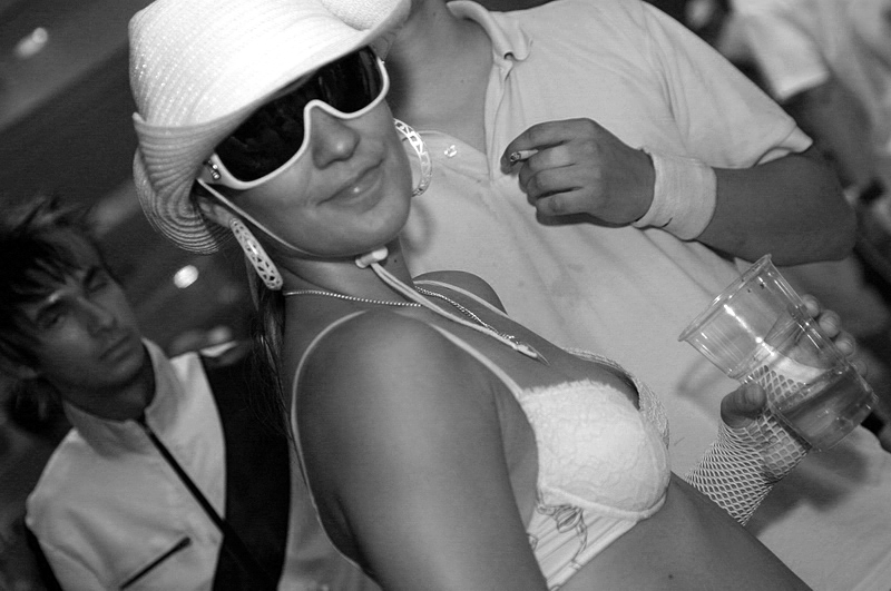 SENSATION WHITE - Sobota 2. 6. 2007